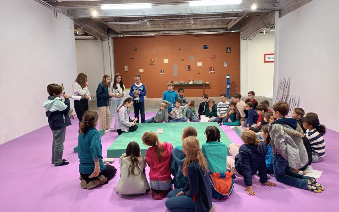 Visite du centre d’art contemporain, Passerelle, à Brest